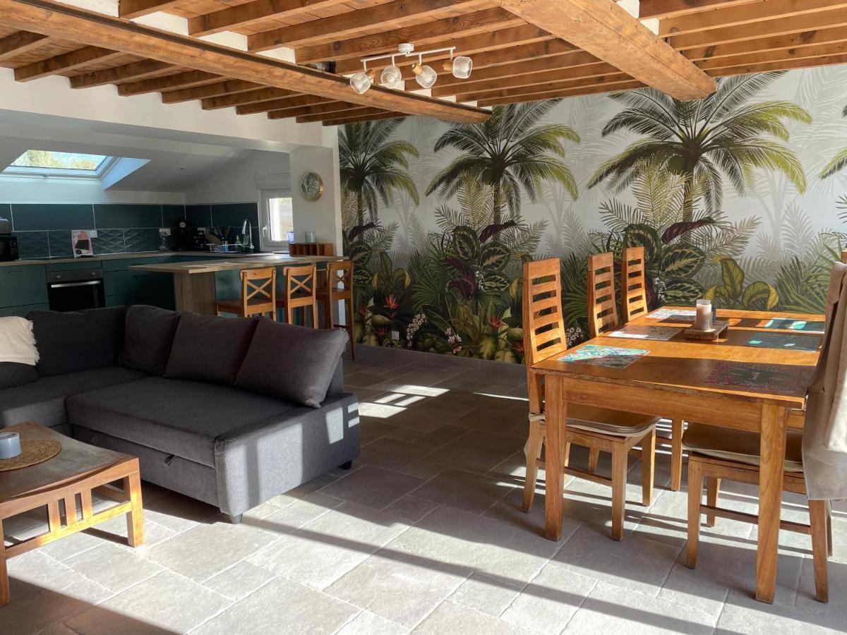 Charmante maison à deux pas de la mer Gouville-sur-Mer Esterno foto