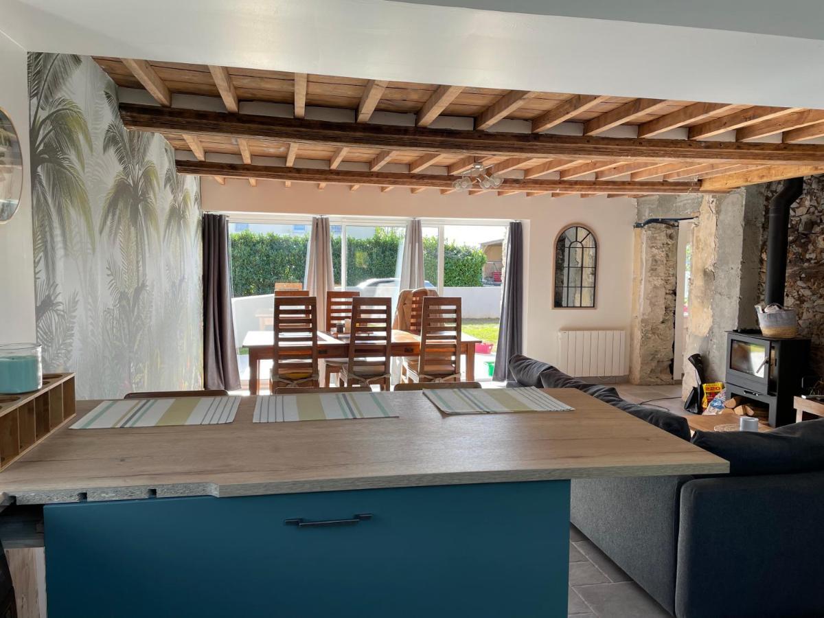 Charmante maison à deux pas de la mer Gouville-sur-Mer Esterno foto