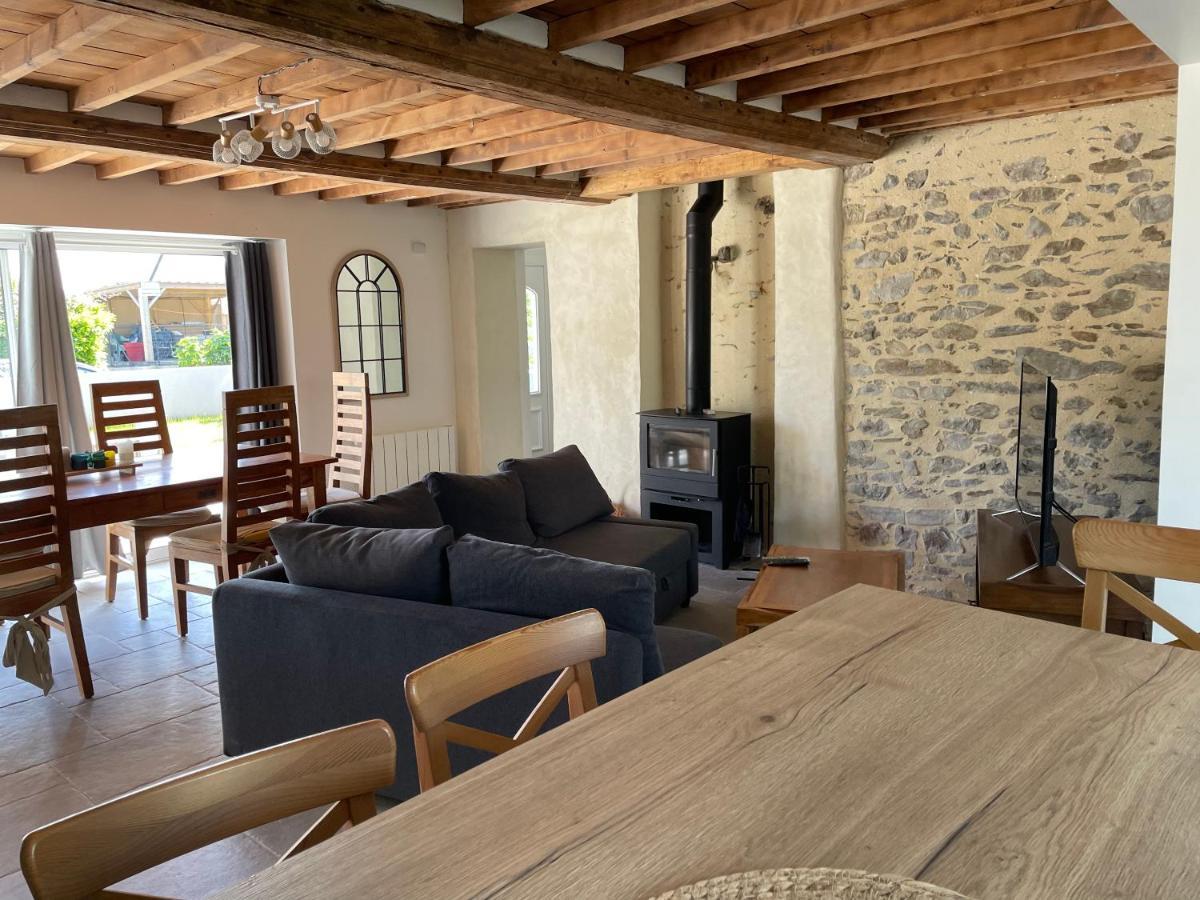 Charmante maison à deux pas de la mer Gouville-sur-Mer Esterno foto